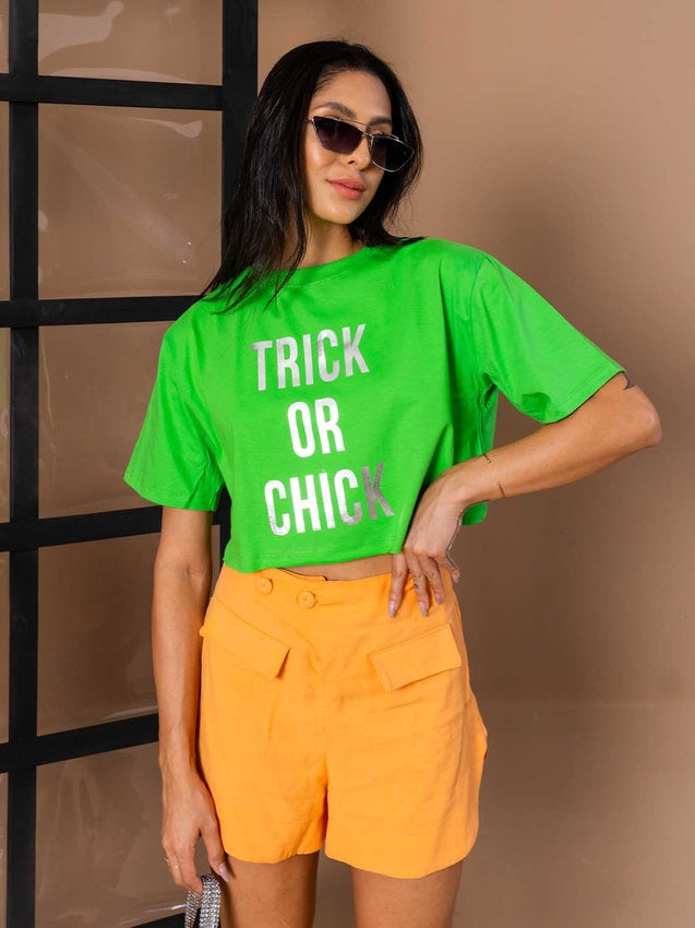 Cropped oversized feminino estampado de algodão sustentável