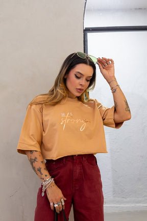 Cropped oversized feminino estampado de algodão sustentável